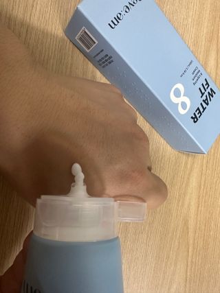 나우 [리브엠]피부 속부터 겹겹이, 촘촘하게! 워터핏8중 수분착붙 크림 — 5점을 준 리뷰어가 2025년 5월 올린 사용 사진