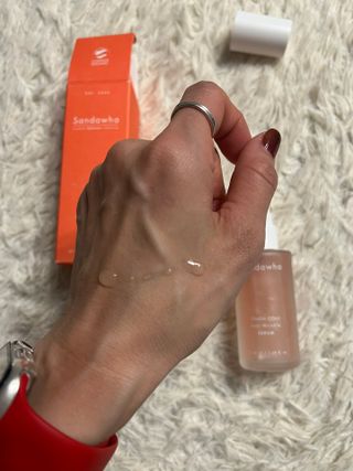 산다화 더블 이펙트 안티 링클 세럼 50ml — 5점을 준 리뷰어가 2023년 1월 올린 사용 사진