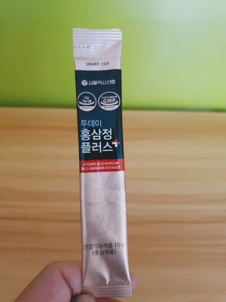 서울약사신협_투데이홍삼정플러스스틱_10g x 60포 — 5점을 준 리뷰어가 2021년 6월 올린 사용 사진