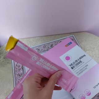 주식회사 얼굴반쪽 [얼굴반쪽 가르시니아 2,800mg] x 14포 1주 젤리 다이어트 보조제 체지방감소 — 5점을 준 리뷰어가 2021년 10월 올린 사용 사진