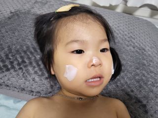 소이베베X신비아파트 세라마이드 울트라 아토 고보습 크림 — 5점을 준 리뷰어가 2023년 3월 올린 사용 사진