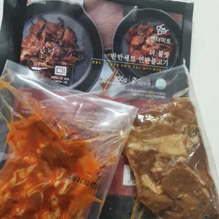 [앤더미트] 더 불맛 북성로 연탄불고기 반반 세트(간장맛 150g,매콤한 맛 150g) — 5점을 준 리뷰어가 2022년 4월 올린 사용 사진