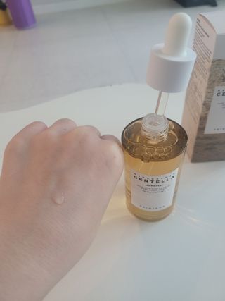 [스킨1004] 마다가스카르 센텔라 앰플 100ml — 5점을 준 리뷰어가 2024년 5월 올린 사용 사진