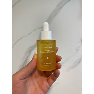 체르엠 스템앤셀 비타민 브라이트닝 에센스 30ml 1개 — 5점을 준 리뷰어가 2021년 7월 올린 사용 사진