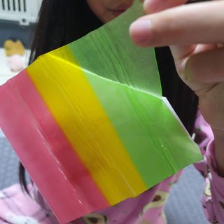 (주) 피치코리아 레인보우 롤팝젤리 후르츠믹스x10개입 — 5점을 준 리뷰어가 2023년 11월 올린 사용 사진