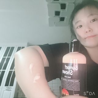 (주)나담코스 [나담코스] 기분좋은 향기 , 퍼퓸 바디로션 — 4점을 준 리뷰어가 2023년 3월 올린 사용 사진