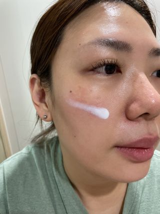 엠디스픽 무향자차 수분 선크림 PSF50+ PA++++ 50ml — 5점을 준 리뷰어가 2023년 3월 올린 사용 사진