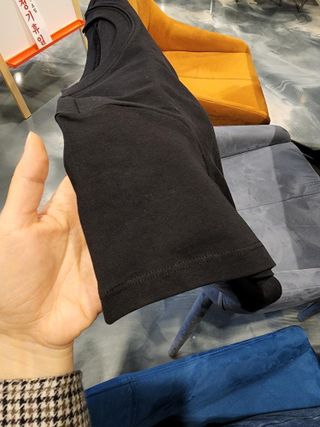 아르보노브라 아르보노 주니어 베이직 반팔 브라 티셔츠 — 5점을 준 리뷰어가 2022년 4월 올린 사용 사진