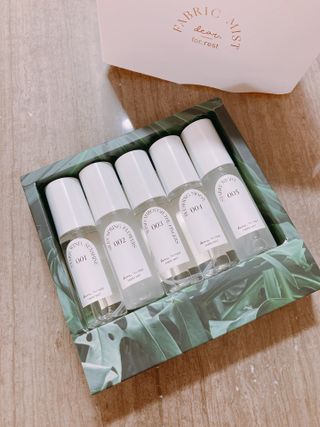 디어포레스트 [5개세트] 숲속의 하루 패브릭미스트 (섬유향수/ 룸스프레이) 50ml 5개 — 3점을 준 리뷰어가 2022년 9월 올린 사용 사진