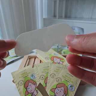 세뚜아(Cettua) 세뚜아 스티키 포어 패치 Cettua Sticky Pore Patch — 5점을 준 리뷰어가 2023년 8월 올린 사용 사진