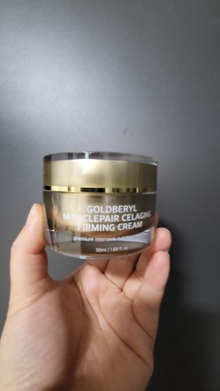 피부미 골드베릴 미라클페어 세레이징 퍼밍 크림 50ml — 5점을 준 리뷰어가 2021년 11월 올린 사용 사진