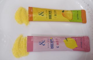 비타앤C 레몬맛, 망고맛 — 5점을 준 리뷰어가 2021년 4월 올린 사용 사진