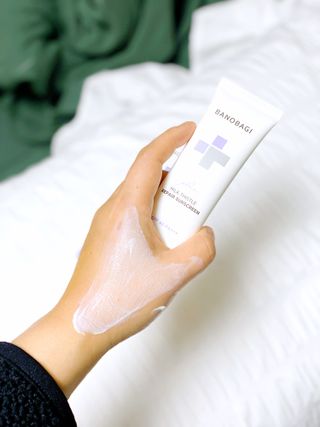 바노바기 코스메틱 바노바기 밀크씨슬 리페어 시카 선스크린 플러스 50ml — 5점을 준 리뷰어가 2023년 2월 올린 사용 사진
