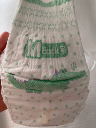 오브맘 밤 프리미엄 아기 기저귀 팬티형 밴드형 — 4점을 준 리뷰어가 2021년 1월 올린 사용 사진