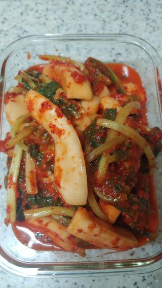 셰프애찬 알타리김치 총각김치 1kg — 5점을 준 리뷰어가 2022년 10월 올린 사용 사진