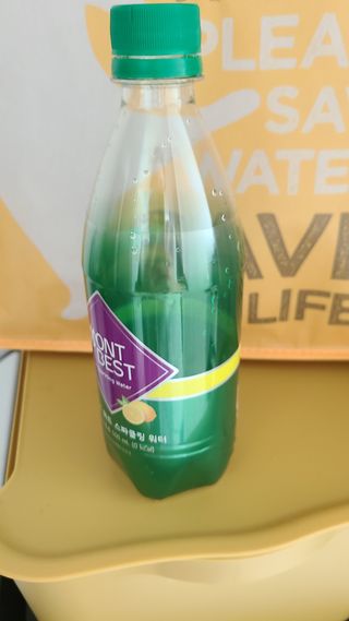 몽베스트 Montbest with Sparkling water Lemon OR Lime 20병(랜덤) — 5점을 준 리뷰어가 2022년 11월 올린 사용 사진