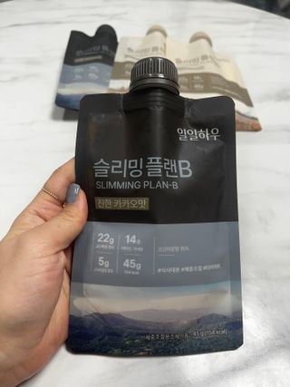 일일하우 슬리밍 플랜B 고소한 귀리맛, 진한 카카오맛 (체중조절식) — 5점을 준 리뷰어가 2023년 7월 올린 사용 사진