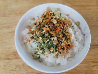 해풀잎 누구나 김밥*1ea [(혼합야채 35g *1ea,  김밥김 (5g, 5ea),  양념간장 (6g, 5ea), 참기름(5g, 2ea)] — 5점을 준 리뷰어가 2022년 7월 올린 사용 사진