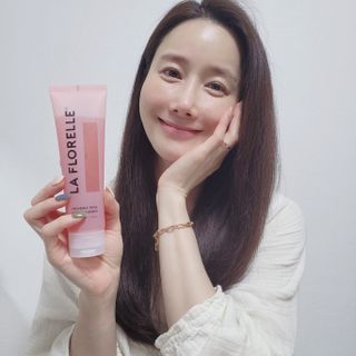 라플로렐 프로방스 로즈 폼클렌저 — 5점을 준 리뷰어가 2022년 3월 올린 사용 사진