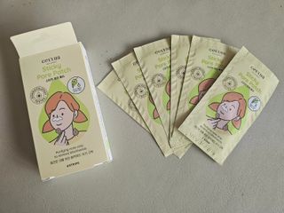 세뚜아(Cettua) 세뚜아 스티키 포어 패치 Cettua Sticky Pore Patch — 5점을 준 리뷰어가 2023년 11월 올린 사용 사진