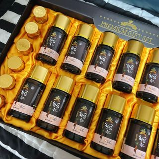 서울약사신협_프리미엄황삼골드_3.75g x 12환+75mgx12병 — 5점을 준 리뷰어가 2021년 2월 올린 사용 사진