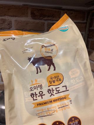 오마뎅 한우핫도그 — 3.5점을 준 리뷰어가 2021년 5월 올린 사용 사진