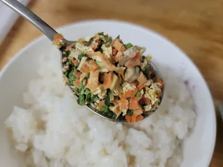 해풀잎 누구나 김밥*1ea [(혼합야채 35g *1ea,  김밥김 (5g, 5ea),  양념간장 (6g, 5ea), 참기름(5g, 2ea)] — 5점을 준 리뷰어가 2022년 7월 올린 사용 사진