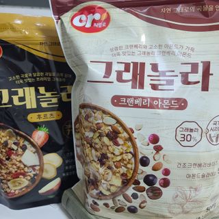 씨알푸드 씨알로 그래놀라 2종 후르츠+크랜베리 아몬드 — 5점을 준 리뷰어가 2022년 7월 올린 사용 사진