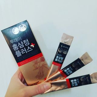 서울약사신협_투데이홍삼정플러스스틱_10g x 30포 — 5점을 준 리뷰어가 2021년 2월 올린 사용 사진