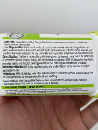 Swisse 스위스 고함량 밀크씨슬 35,000mg 60정 — 5점을 준 리뷰어가 2021년 11월 올린 사용 사진