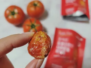 레드닥터 완숙토마토 + 통째로 동결건조한 대추방울토마토 — 5점을 준 리뷰어가 2022년 12월 올린 사용 사진