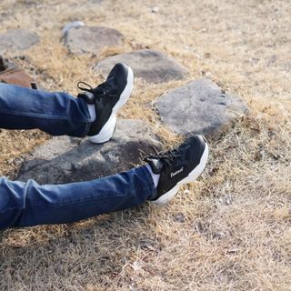 풋테크 지압신발 풋테크 건강 지압 운동화 FT20 — 4점을 준 리뷰어가 2021년 2월 올린 사용 사진