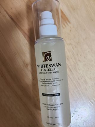 오투에니원 화이트스완 센텔라 루미너스 미스트 세럼 100ml — 5점을 준 리뷰어가 2023년 3월 올린 사용 사진