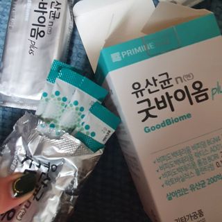 프리마인 유산균 국가지정연구소 선정, 살아있는 생유산균 200억 마리의 힘. 유산균n굿바이옴플러스 — 4.5점을 준 리뷰어가 2021년 10월 올린 사용 사진