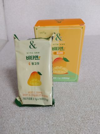 비타앤C 레몬맛, 망고맛 — 5점을 준 리뷰어가 2021년 7월 올린 사용 사진