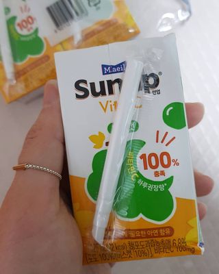 썬업비타씨 썬업 Vita-C — 4점을 준 리뷰어가 2021년 6월 올린 사용 사진