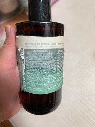 틱톡 [후르디아] 올리브영 아로마 비건 바디워시1종+바디로션1종 (그리너리) — 4점을 준 리뷰어가 2022년 12월 올린 사용 사진