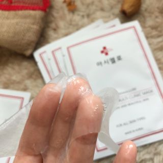 닥터마시멜로 마블러스 멀티 클리닉 마스크 — 5점을 준 리뷰어가 2021년 5월 올린 사용 사진