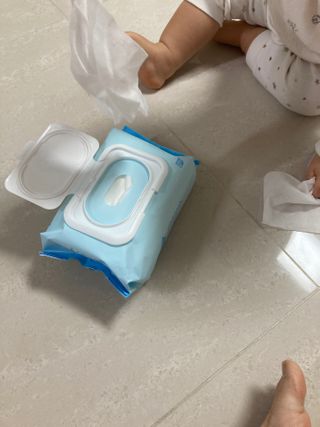 아이수 블루니 몬스터 아기 물티슈 — 4점을 준 리뷰어가 2020년 12월 올린 사용 사진