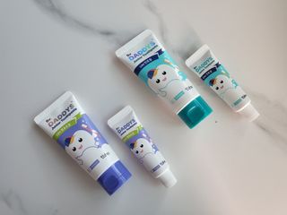 닥터데디스 안심불소 튼튼치약(청포도, 민트 중 택 1) 60g + 여행용 미니 치약 15g — 5점을 준 리뷰어가 2022년 8월 올린 사용 사진