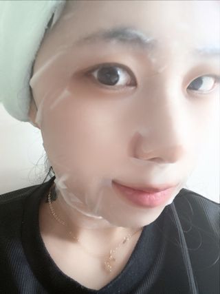 태그스킨 4스텝 주름개선 피부미백 영양 마스크팩 3개 세트(최신버전) — 5점을 준 리뷰어가 2022년 7월 올린 사용 사진