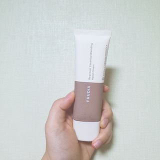 [후르디아] 끈적임 없는 착한성분 비건  핸드크림 3종 — 5점을 준 리뷰어가 2021년 1월 올린 사용 사진