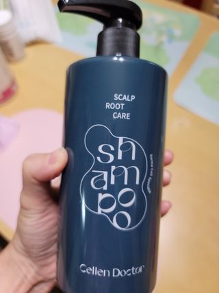 세렌닥터 스칼프 루트 케어 샴푸 — 3.5점을 준 리뷰어가 2022년 11월 올린 사용 사진