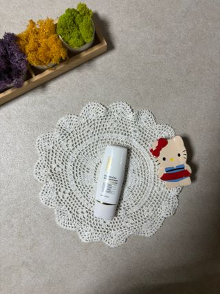 하이브리온 [쿠팡]멜라제로 시카엑소좀 크림 50ml PDRN 줄기세포 주름 미백기능성 피부과 병원입점, 1개, 50g — 5점을 준 리뷰어가 2025년 7월 올린 사용 사진