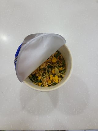 NISSIN 닛신 컵누들  4종 - 씨푸드오리지날, 씨푸드 스파이시, 씨푸드 커리, 씨푸드 XO소스 — 4점을 준 리뷰어가 2022년 5월 올린 사용 사진