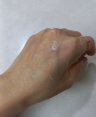젠바이오 코스메틱스 젠바이오수딩크림]   가려운 피부 & 아토피 원픽 크림 — 5점을 준 리뷰어가 2022년 8월 올린 사용 사진