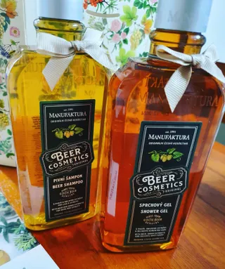 체코 비건화장품 마뉴팍투라 향좋은 천연 맥주샴푸 맥주샤워젤 — 5점을 준 리뷰어가 2022년 5월 올린 사용 사진
