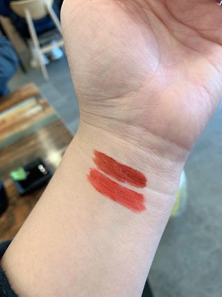[블랙루즈]하프앤하프틴트 10종 中 택1+랜덤1 — 5점을 준 리뷰어가 2021년 2월 올린 사용 사진