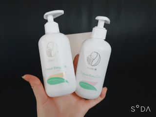 mom e 맘이 내추럴 베이비 케어 샴푸앤바스+로션 — 5점을 준 리뷰어가 2021년 1월 올린 사용 사진