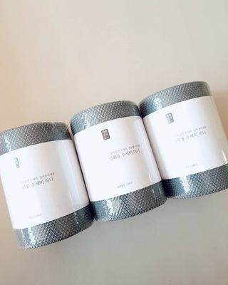 [생활공작소] 일회용 수세미 미니_그레이 60매 x 3입 — 5점을 준 리뷰어가 2021년 3월 올린 사용 사진